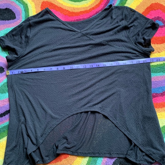 Lululemon Loop Around Short Sleeve Tee In Sheer Black - Picture 13 of 16